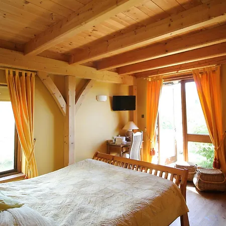 Beautiful Stone Riverside Retreat Casa vacanze *